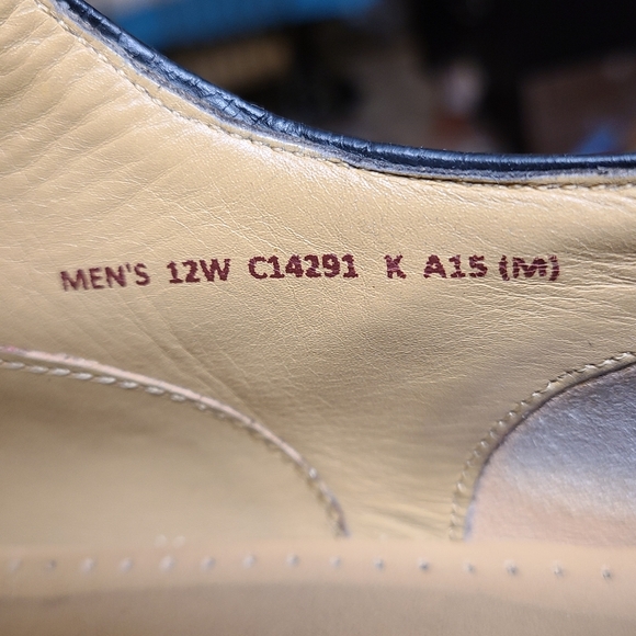 Cole Haan Leather cap toe oxford dress shoes size 12W